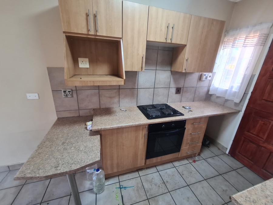2 Bedroom Property for Sale in Vaalpark Free State